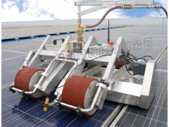 德瑞智能_太陽能光伏板清潔機器_光伏清掃設備